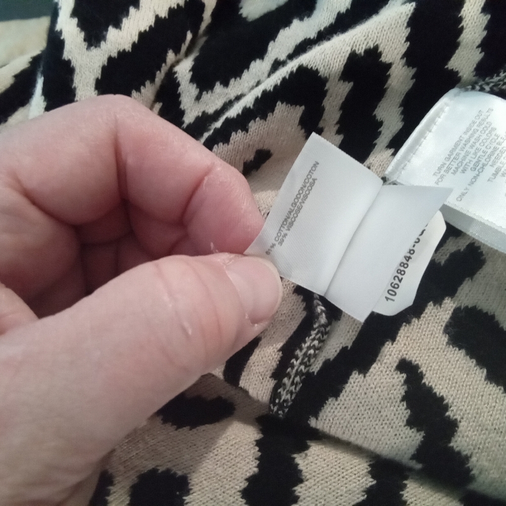 Jones Studio Seperates Plus Size 2X Black & White Chevron Cardigan - Picture 12 of 13
